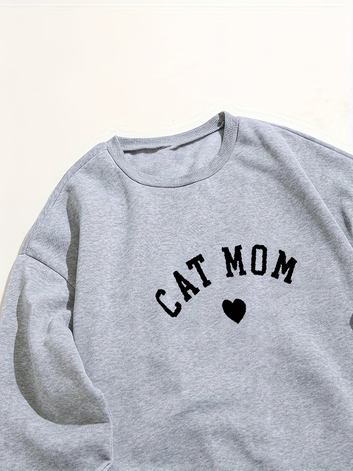 Cat Mom & Heart Print Sweatshirt, Casual Long Sleeve Crew Neck Sweatshirt For Spring & Fall, Women's Clothing