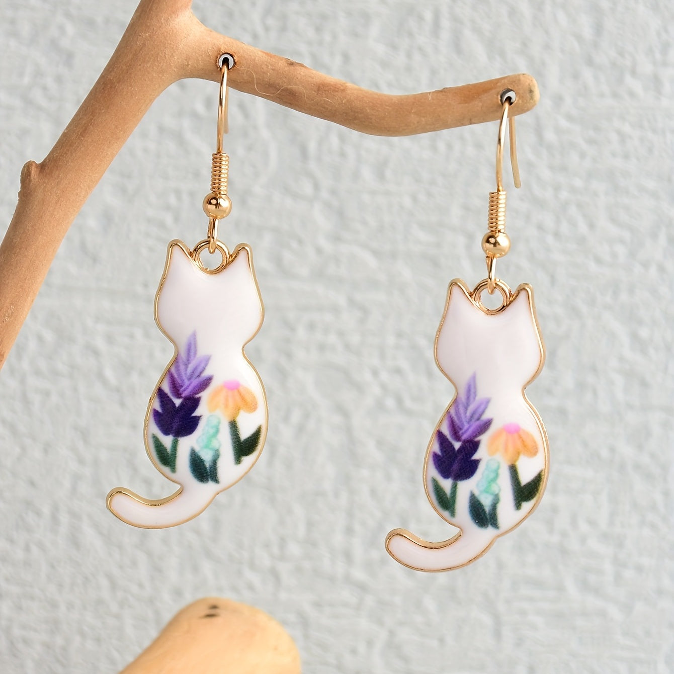 Cute Enamel Cat Design Dangle Earrings Cartoon Style Zinc Alloy Jewelry Adorable Gift For Women   Daily Casual