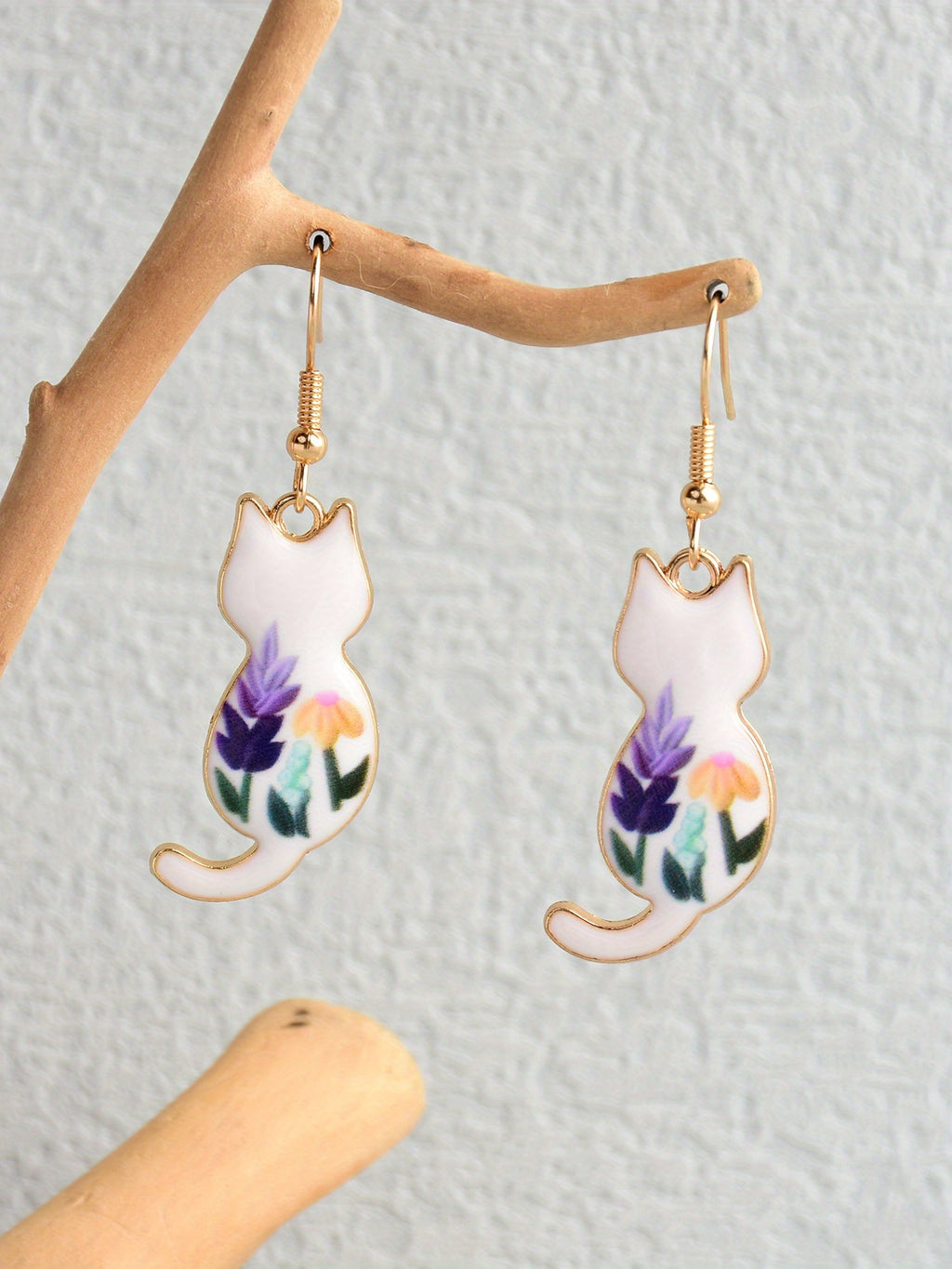 Cute Enamel Cat Design Dangle Earrings Cartoon Style Zinc Alloy Jewelry Adorable Gift For Women   Daily Casual