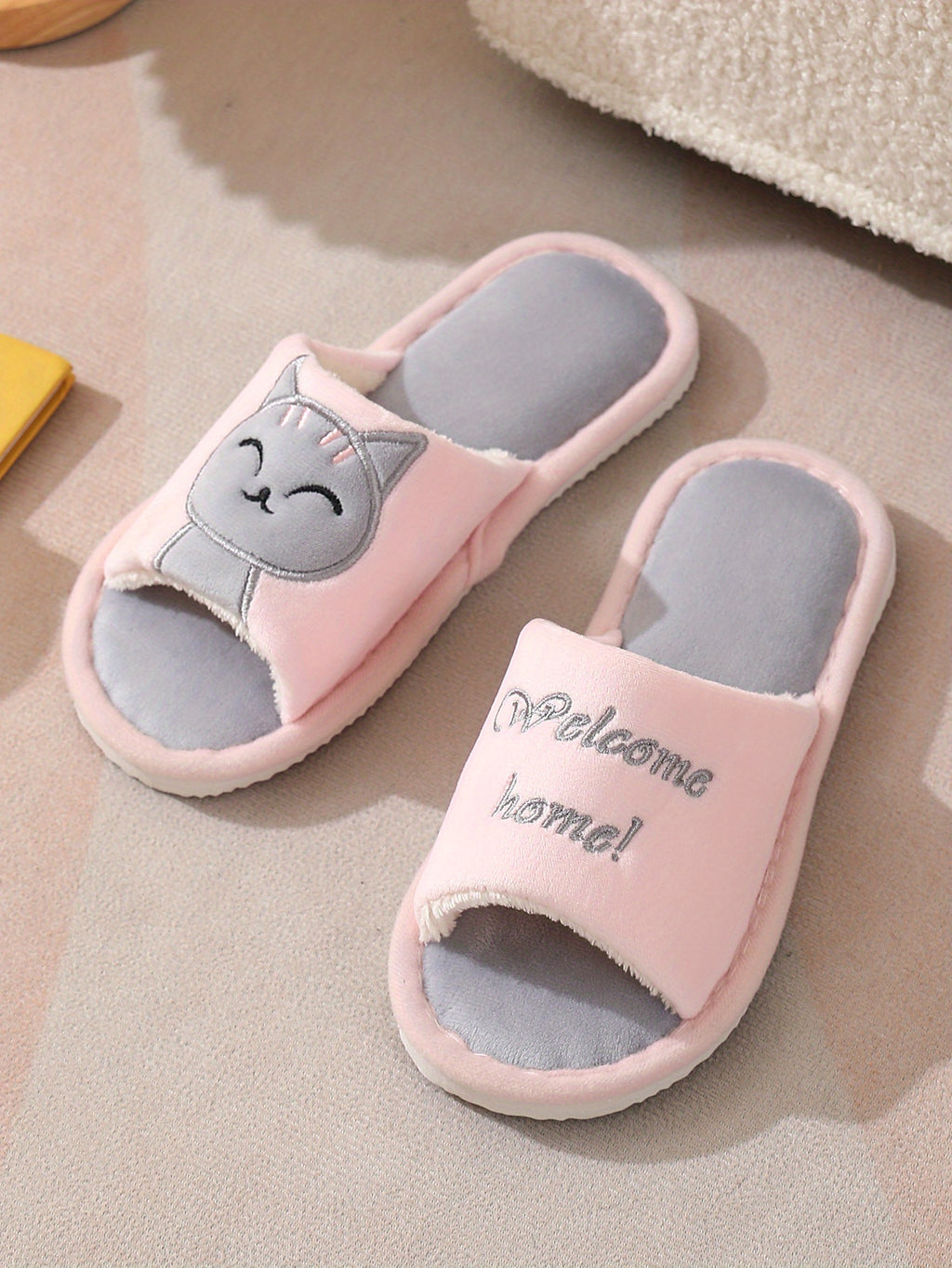 Women's Cute Cat Pattern Slippers, Open Toe Indoor Flat Fuzzy Shoes, Warm & Cozy Bedroom Floor Slippers