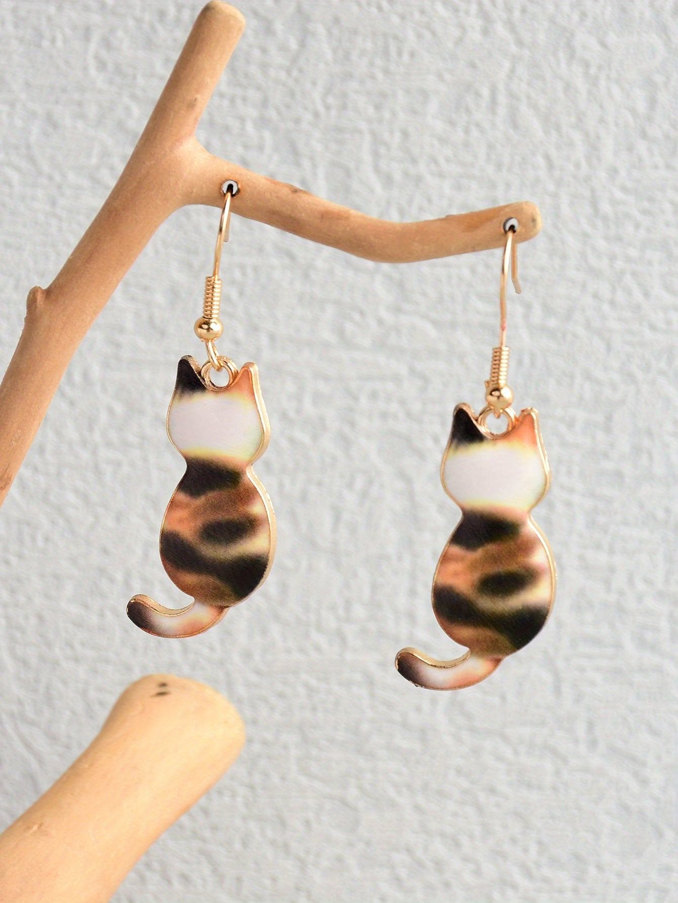 Cute Enamel Cat Design Dangle Earrings Cartoon Style Zinc Alloy Jewelry Adorable Gift For Women   Daily Casual