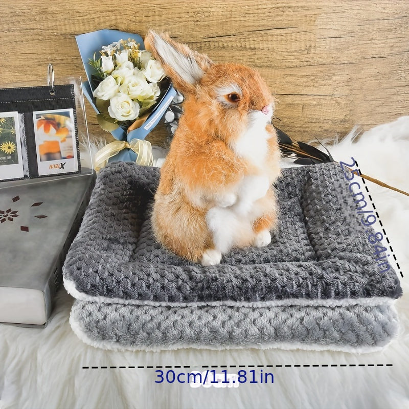 1pc Soft Pet Bed Mat For Small Animals, Ideal For Rabbits, Cats And Dogs, Thickened Warm Blanket For Winter