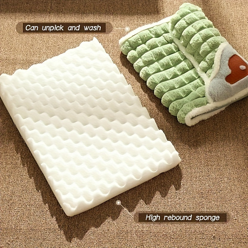 Cozy & Thickened Cat Bed with Memory Foam - Detachable, Washable Nylon Pet Mat in Green with Heart-Shaped Pillow for Cats, Soft & Comforting Sleeping Pad, Pet Relaxation Mat|Quilted Cat Bed|Memory Foam Cushion