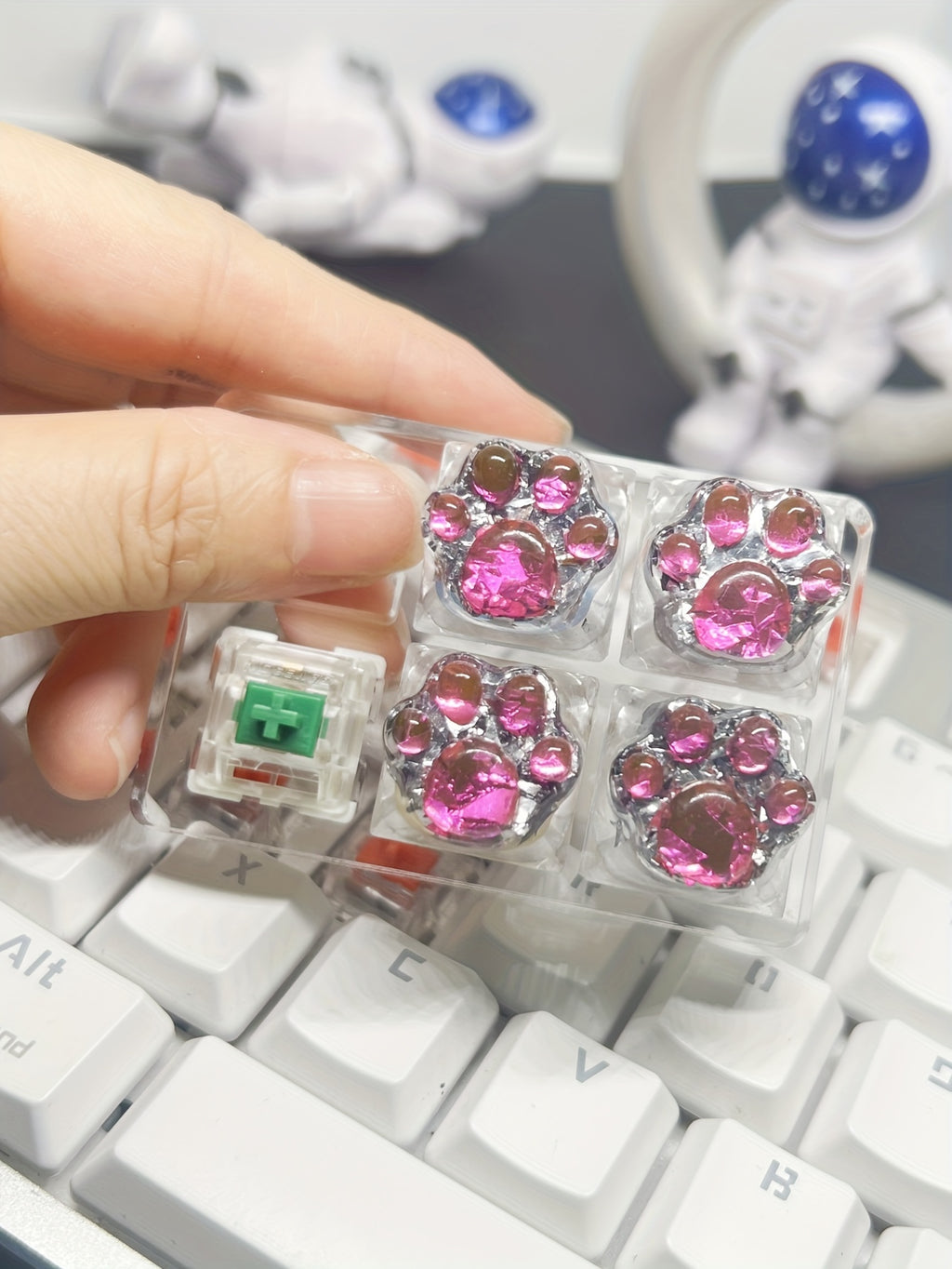 Upgrade Your Keyboard with These Adorable Transparent Cat Paw Keycaps - 4pcs DIY Set!