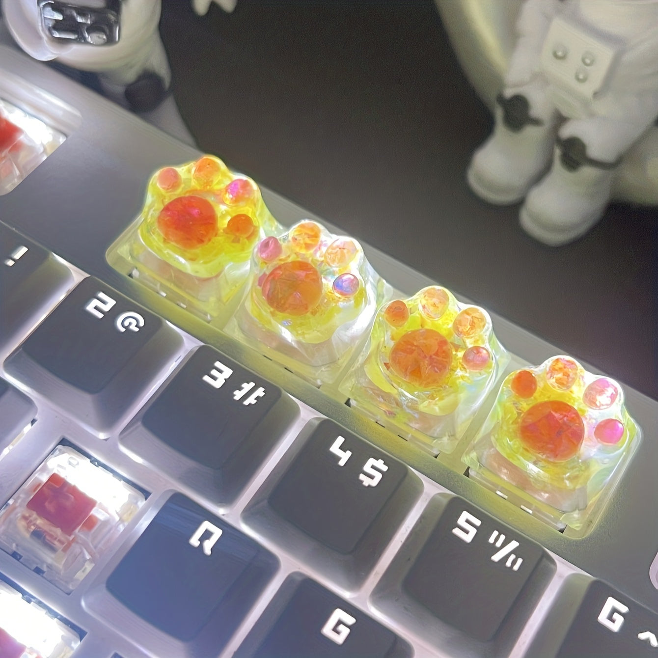 Upgrade Your Keyboard with These Adorable Transparent Cat Paw Keycaps - 4pcs DIY Set!