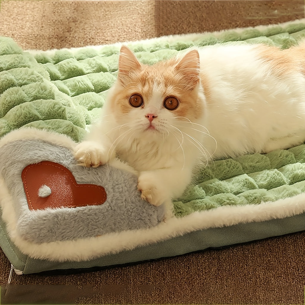Cozy & Thickened Cat Bed with Memory Foam - Detachable, Washable Nylon Pet Mat in Green with Heart-Shaped Pillow for Cats, Soft & Comforting Sleeping Pad, Pet Relaxation Mat|Quilted Cat Bed|Memory Foam Cushion