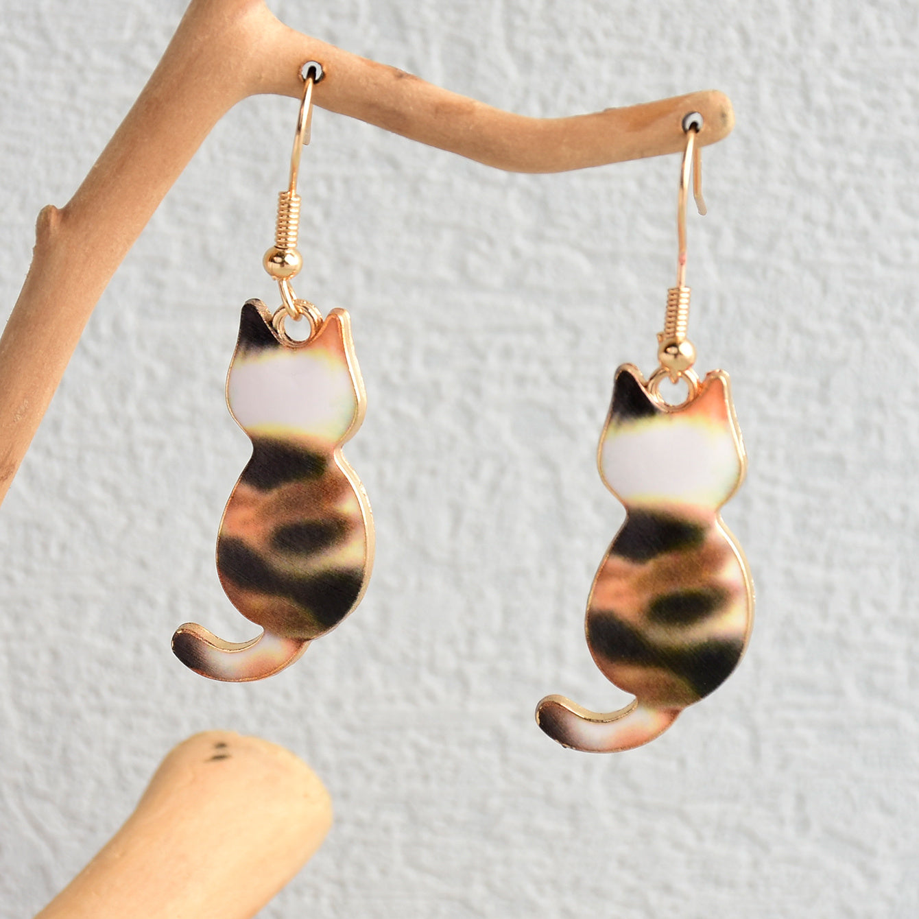 Cute Enamel Cat Design Dangle Earrings Cartoon Style Zinc Alloy Jewelry Adorable Gift For Women   Daily Casual