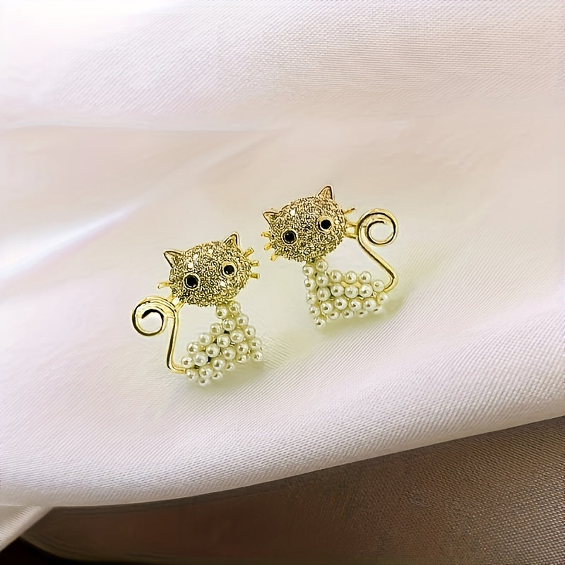 Adorable Imitation Pearl Cat Design Stud Earrings Zinc Alloy Jewelry Rhinestones Inlaid Elegant Simple Style For Women Daily Wear