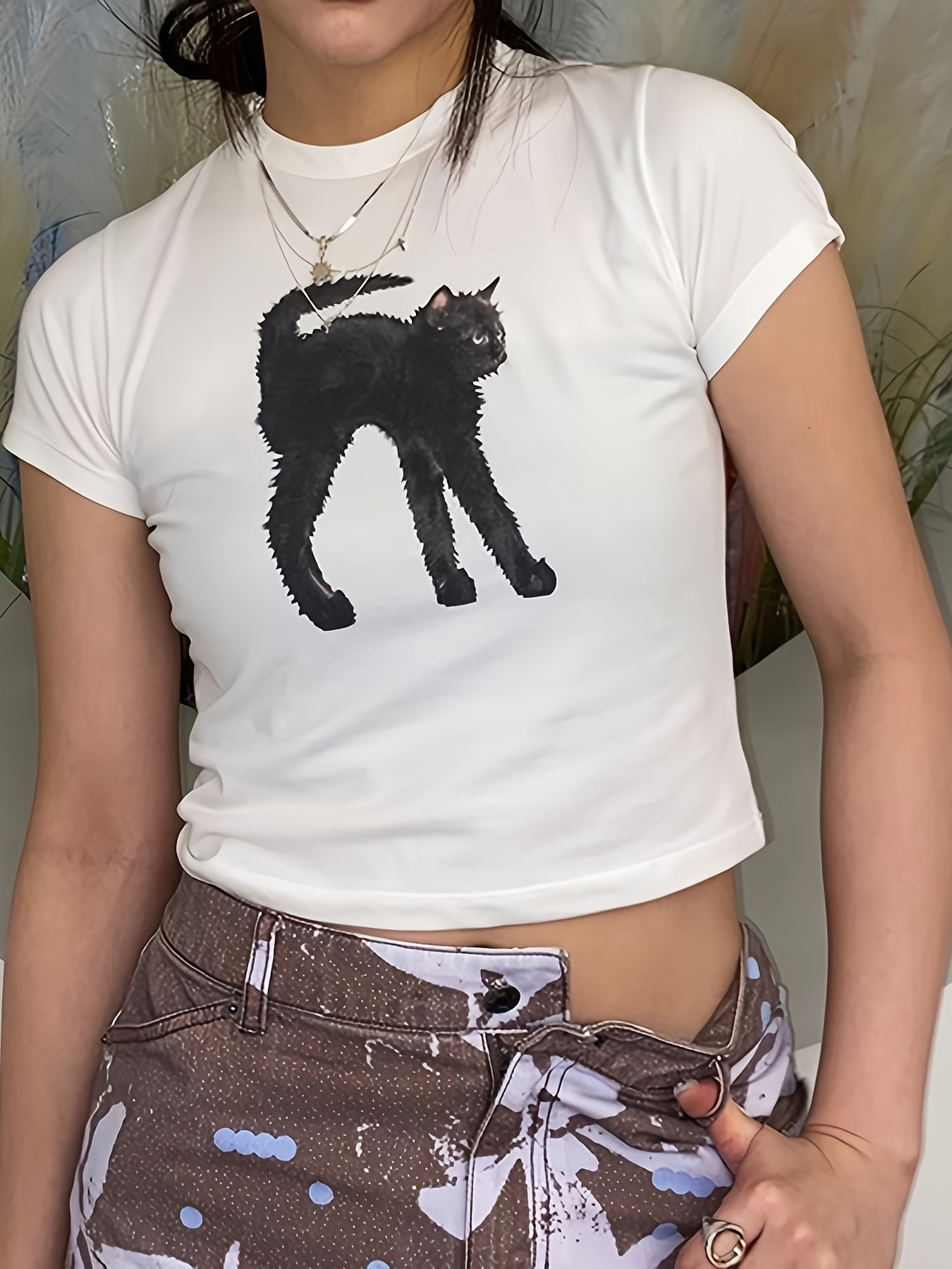 Cat Print Crew Neck T-shirt, Y2K Short Sleeve Crop Top, Women's Clothing